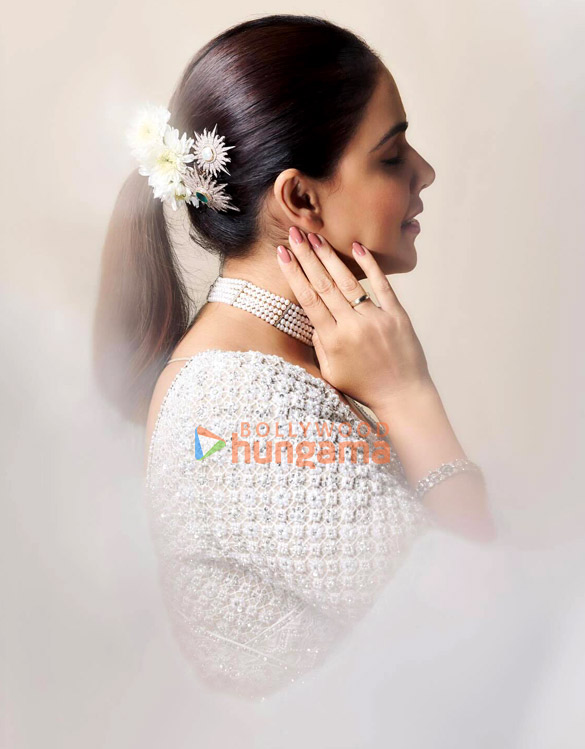 genelia deshmukh 1 21