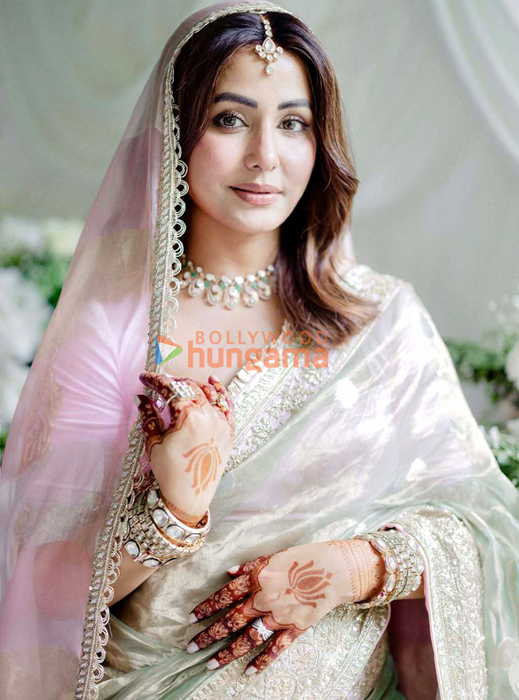 hina khan 6 32