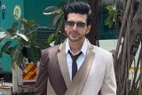 Karan Kundrra in his tri colour suit
