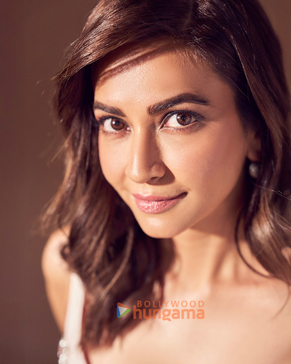 kriti kharbanda 2 64