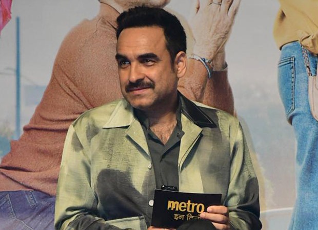 Metro...In Dino trailer launch: Pankaj Tripathi steals the show: "Aaj kal pyaar ke baad social media bhi ek ghante ke liye jaga deta hai! Premika so gayi hai lekin Instagram nahin"