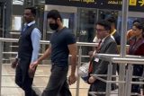 Paps click Vijay Deverakonda at the airport