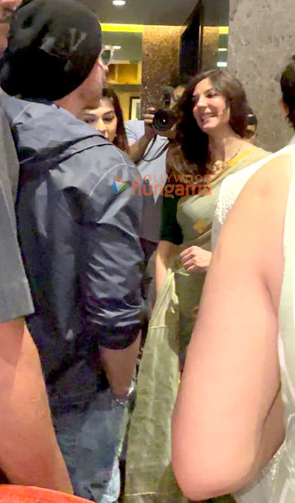 photos aamir khan salman khan tiger shroff genelia deshmukh vicky kaushal and others grace the premiere of sitaare zameen par 3 2