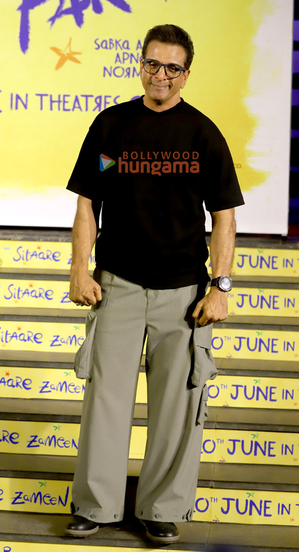 photos aamir khan salman khan tiger shroff genelia deshmukh vicky kaushal and others grace the premiere of sitaare zameen par 6 2