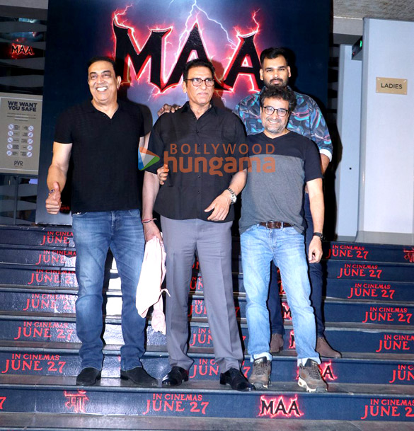 photos ajay devgn rohit shetty kajol and others grace the premiere of maa 7