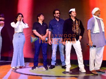 Photos: Akshay Kumar, Jacqueline Fernandez, Sonam Bajwa, Nana Patekar and others snapped promoting their film Housefull 5 in Pune | Parties & Events