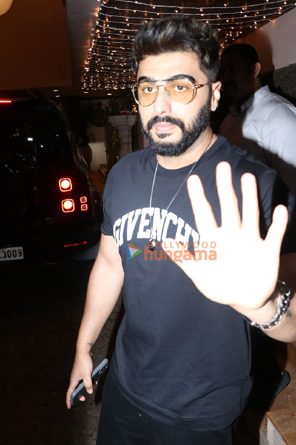 photos bhumi pednekar arjun kapoor and others snapped at anil kapoors house for sonam kapoor ahujas birthday bash 5
