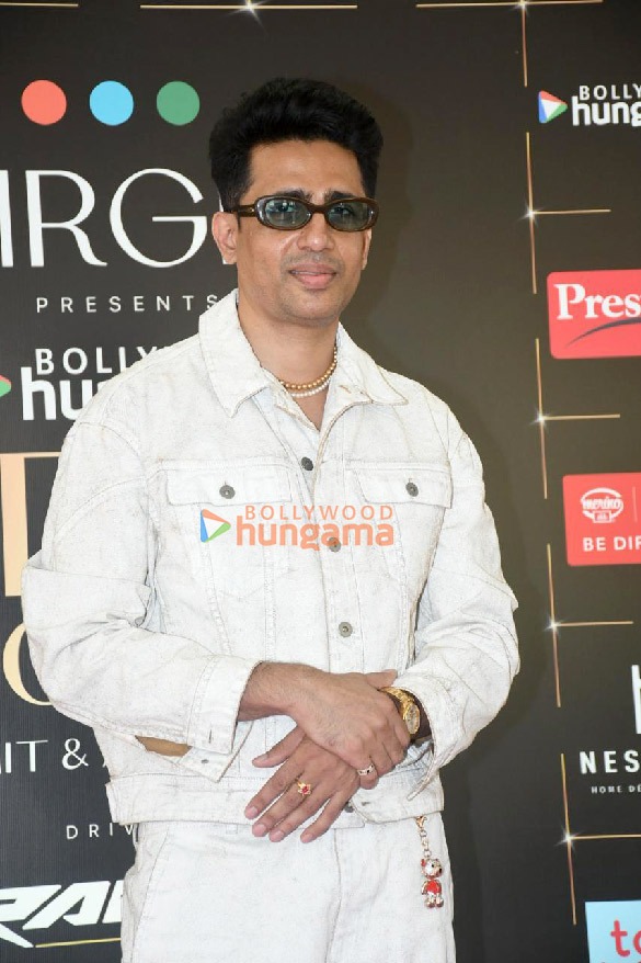 photos celebs grace the red carpet at bollywood hungama style icons summit and awards 2025 1 8