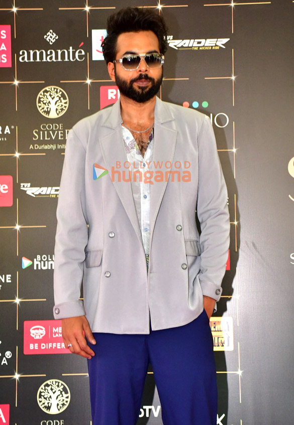 photos celebs grace the red carpet at bollywood hungama style icons summit and awards 2025 25 3