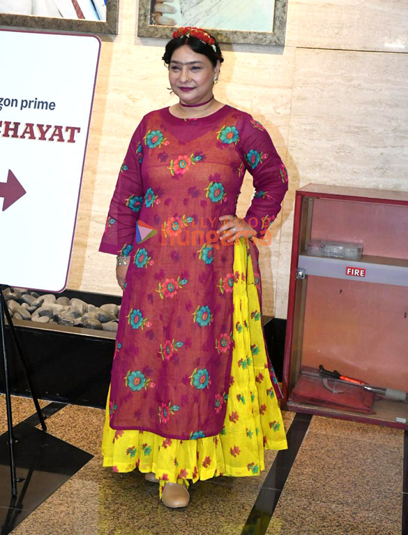 photos jitendra kumar neena gupta and others snapped at the promotions of their web series panchayat 4 1