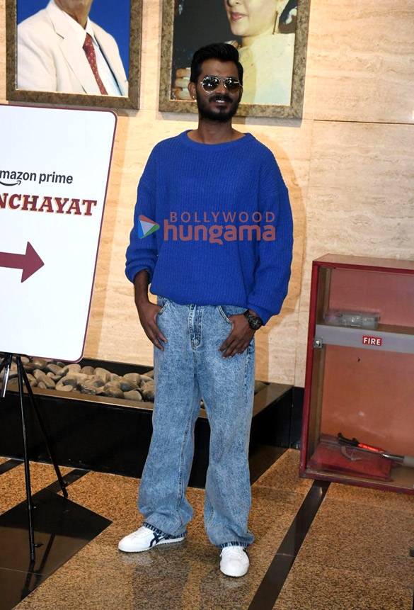photos jitendra kumar neena gupta and others snapped at the promotions of their web series panchayat 4 3