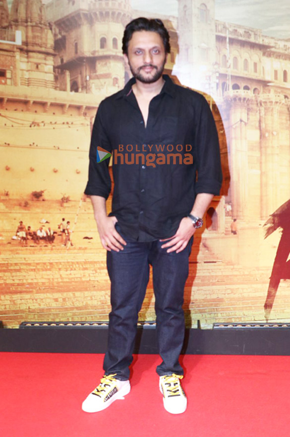 photos kriti sanon aanand l rai dhanush and others grace the special screening of raanjhanaa celebrating 12 years of its releas