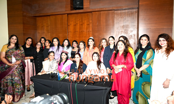 photos mahesh bhatt pooja bhatt and others attend the fashion show rabiaz walk for a cause 1