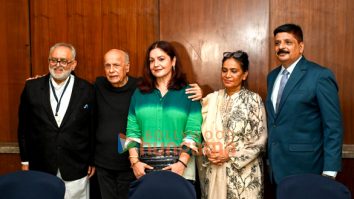 Photos: Mahesh Bhatt, Pooja Bhatt and others attend the fashion show ‘Rabiaz: Walk for a Cause’