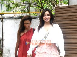 Photos: Neha Sharma and Aisha Sharma snapped outside restaurant in Bandra Photos: Neha Sharma and Aisha Sharma snapped outside restaurant in Bandra