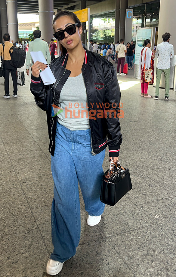 photos rakul preet singh jackky bhagnani and malaika arora snapped at the airport 6