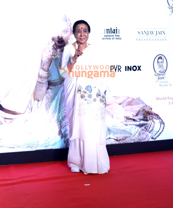 photos rekha aamir khan a r rahman alia bhatt janhvi kapoor simi garewal and others snapped at the re release premiere of umrao jaan 10533 29