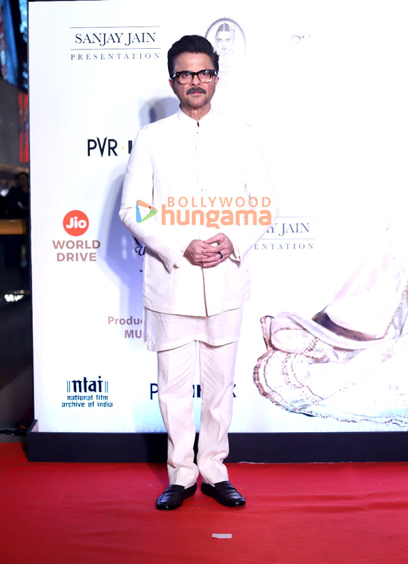 photos rekha aamir khan a r rahman alia bhatt janhvi kapoor simi garewal and others snapped at the re release premiere of umrao jaan 10533 46