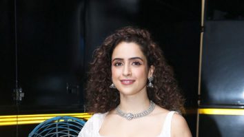 Photos: Sanya Malhotra snapped during a shoot in Andheri