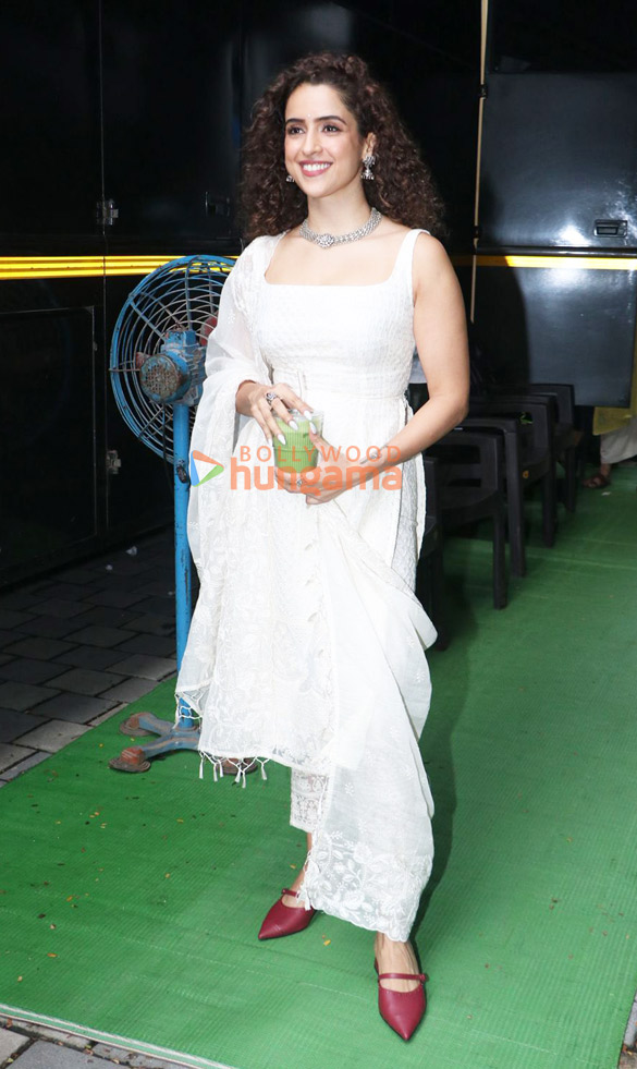 photos sanya malhotra snapped during a shoot in andheri 2