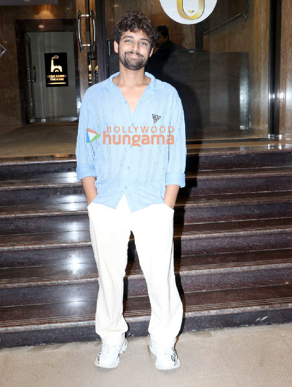 photos shehnaaz gill krystle dsouza and others snapped at munawar faruquis stand up comedy show in andheri 3