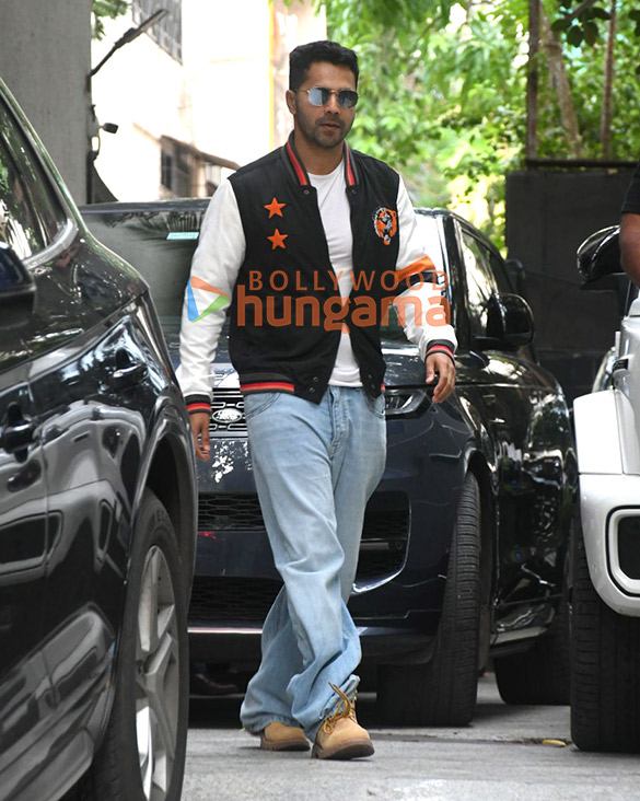 Photos: Varun Dhawan snapped outside Maddock Films’ office in Santacruz Photos: Varun Dhawan snapped outside Maddock Films’ office in Santacruz