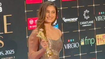 Rasha Thadani flaunting her first award at Bollywood Hungama’s Style Icon Awards