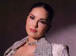 Dazzling beauty! Sunny Leone