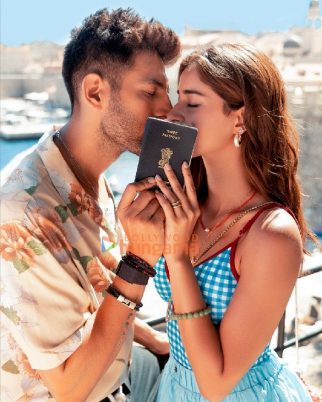 Tu Meri Main Tera Main Tera Tu Meri