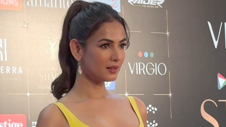 Hello Sunshine! Sonal Chauhan stuns in a yellow outfit at BH Style Icon Awards 2025