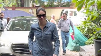 Kareena Kapoor Khan nailing the denim look as always