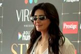 Rate her look! Karishma Tanna at Bollywood Hungama’s Style Icon Panel