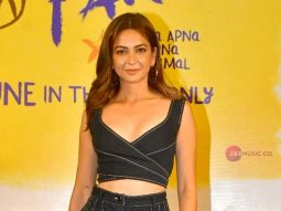 Denim vibes only! Kriti Kharbanda poses for paps