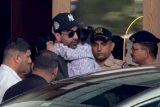 Alia Bhatt, Ranbir Kapoor with baby Raha papped together at the airport