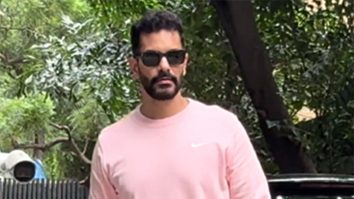 How cute! Angad Bedi in a pink gym fit
