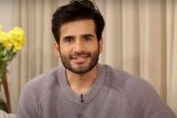 Karan Tacker’s EXCITING Rapid Fire on SRK, Crush on co-star, Dating Apps, ZNMD & more