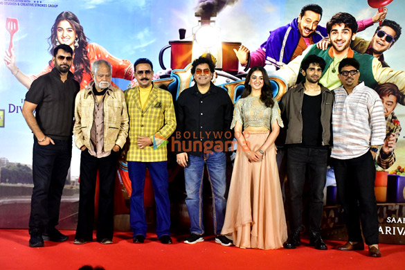 photos ashutosh rana sanjay mishra gulshan grover and others grace the trailer launch of heer express 2