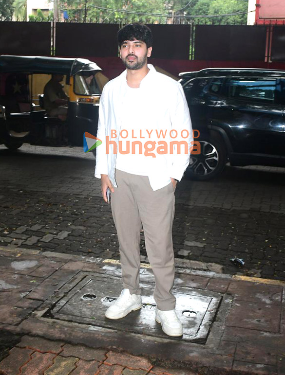 photos daboo malik and armaan malik snapped at the book reading event of daboo maliks book never too late 5