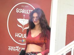 Photos: Disha Patani snapped outside a restaurant in Bandra