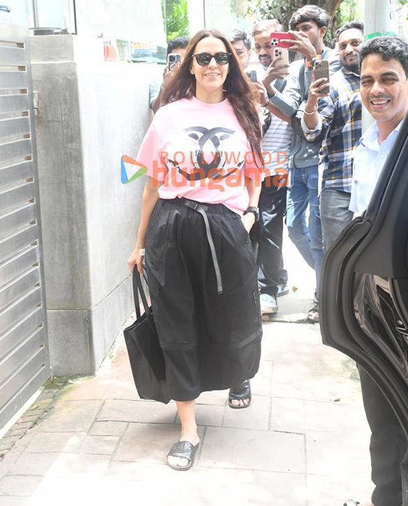 photos neha dhupia snapped in bandra 4 2