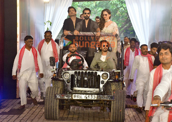 photos rajkummar rao manushi chhillar prosenjit chatterjee and others grace the trailer launch of maalik 9