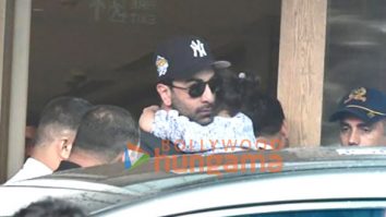 Photos: Ranbir Kapoor snapped with his daughter at the Kalina airport