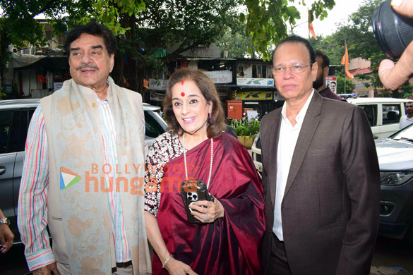 photos shatrughan sinha poonam sinha subhash ghai and others snapped attending the launch of the latest issue of society achievers magazine 8