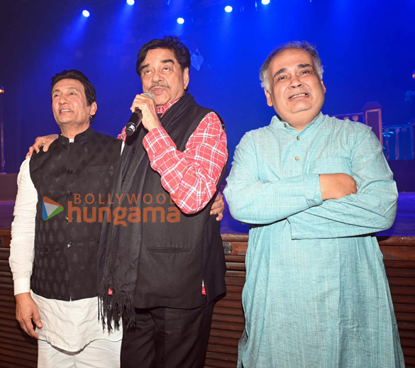 photos shekhar suman geetika tyagi shatrughan sinha anees bazmee and others snapped attending the upcoming play ek mulaqat 2