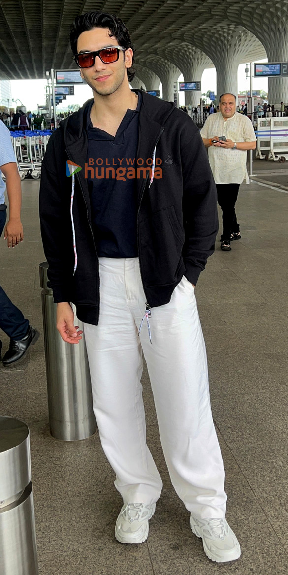 photos shilpa shetty and vedang raina snapped at the airport 3