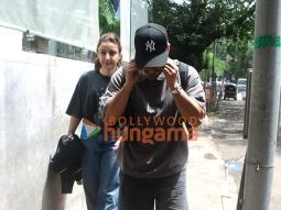 Photos: Soha Ali Khan and Kunal Kemmu snapped outside a cafe in Bandra