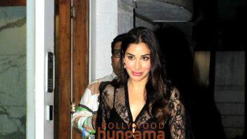 Photos: Sophie Choudry, Arslan Goni, Sussanne Khan and others snapped in Bandra