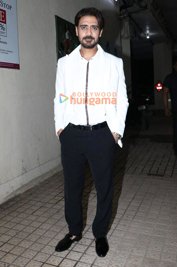 photos tripti dimri siddhant chaturvedi mrunal thakur and others grace the special screening of dhadak 2 1
