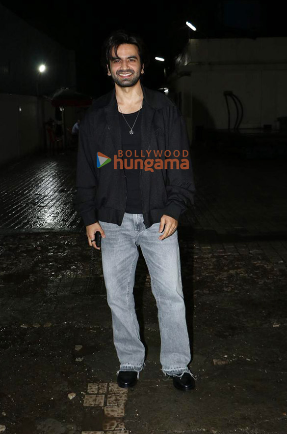 photos tripti dimri siddhant chaturvedi mrunal thakur and others grace the special screening of dhadak 2 12