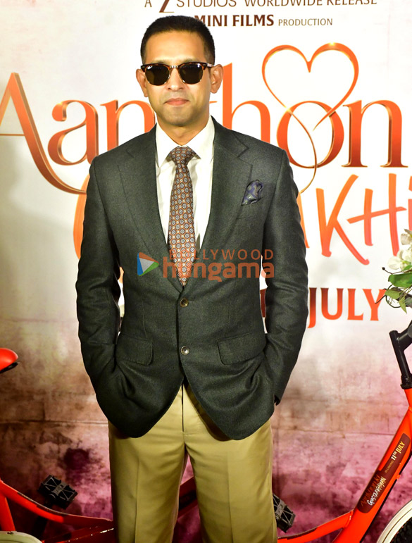 photos vikrant massey shanaya kapoor others grace the trailer launch of aankhon ki gustaakhiyan 6
